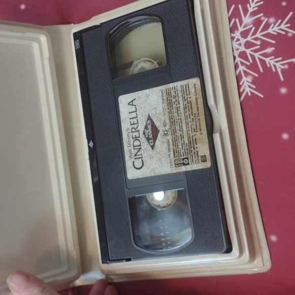 LOT of 3 black diamond Disney classics vhs - Picture 10 of 10